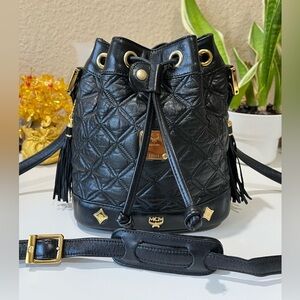 MCM VINTAGE MINI DRAWSTRING BUCKET BLACK LEATHER BAG